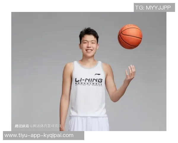 苏群分析杨瀚森高位策应战术变革带来的明显效果与球队表现提升