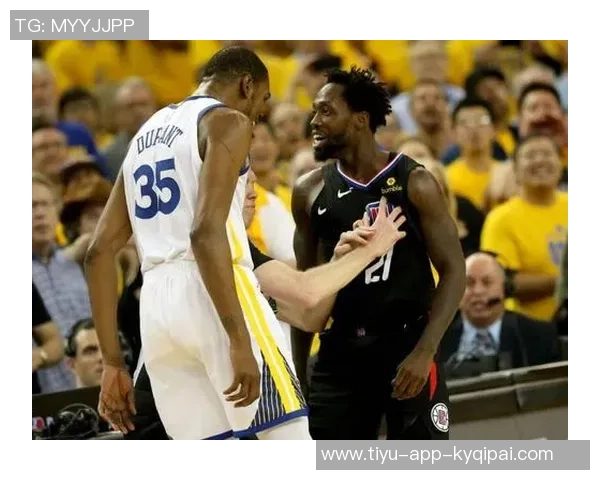 KD生涯3055仅排历史第八前十现役球员多达六人神人以422场遥遥领先 KD生涯3055仅排历史第八前十现役球员多达六人神人以422场遥遥领先